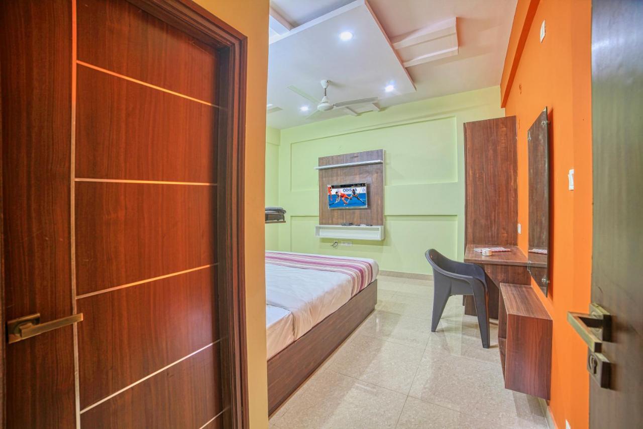 Yelahanka Redkey Inn Hotel Near Bangalore Airport Airport Pickup & Drop Available 24X7 מראה חיצוני תמונה
