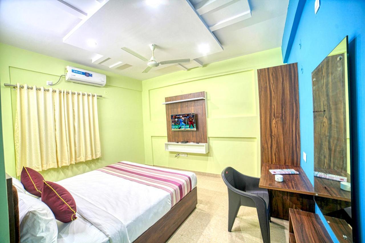 Yelahanka Redkey Inn Hotel Near Bangalore Airport Airport Pickup & Drop Available 24X7 מראה חיצוני תמונה