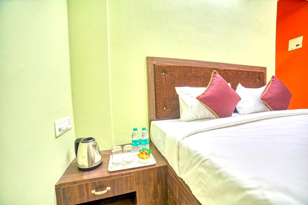Yelahanka Redkey Inn Hotel Near Bangalore Airport Airport Pickup & Drop Available 24X7 מראה חיצוני תמונה